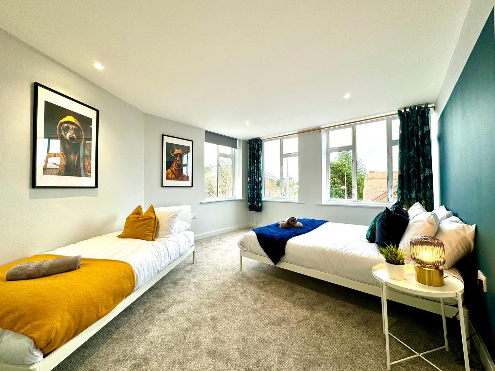 Amazing Large 3 Bedroom Apartment - Sleeps 8! Bournemouth Exterior foto