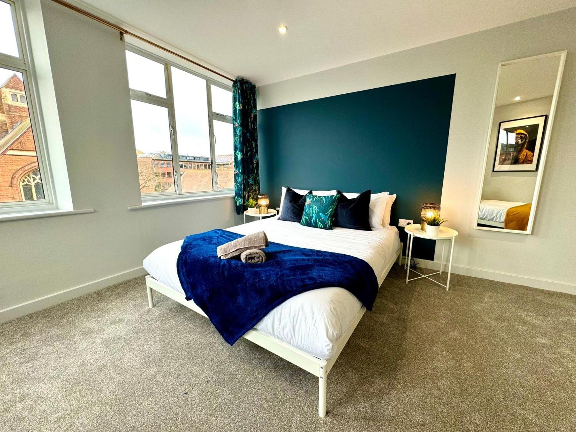 Amazing Large 3 Bedroom Apartment - Sleeps 8! Bournemouth Exterior foto